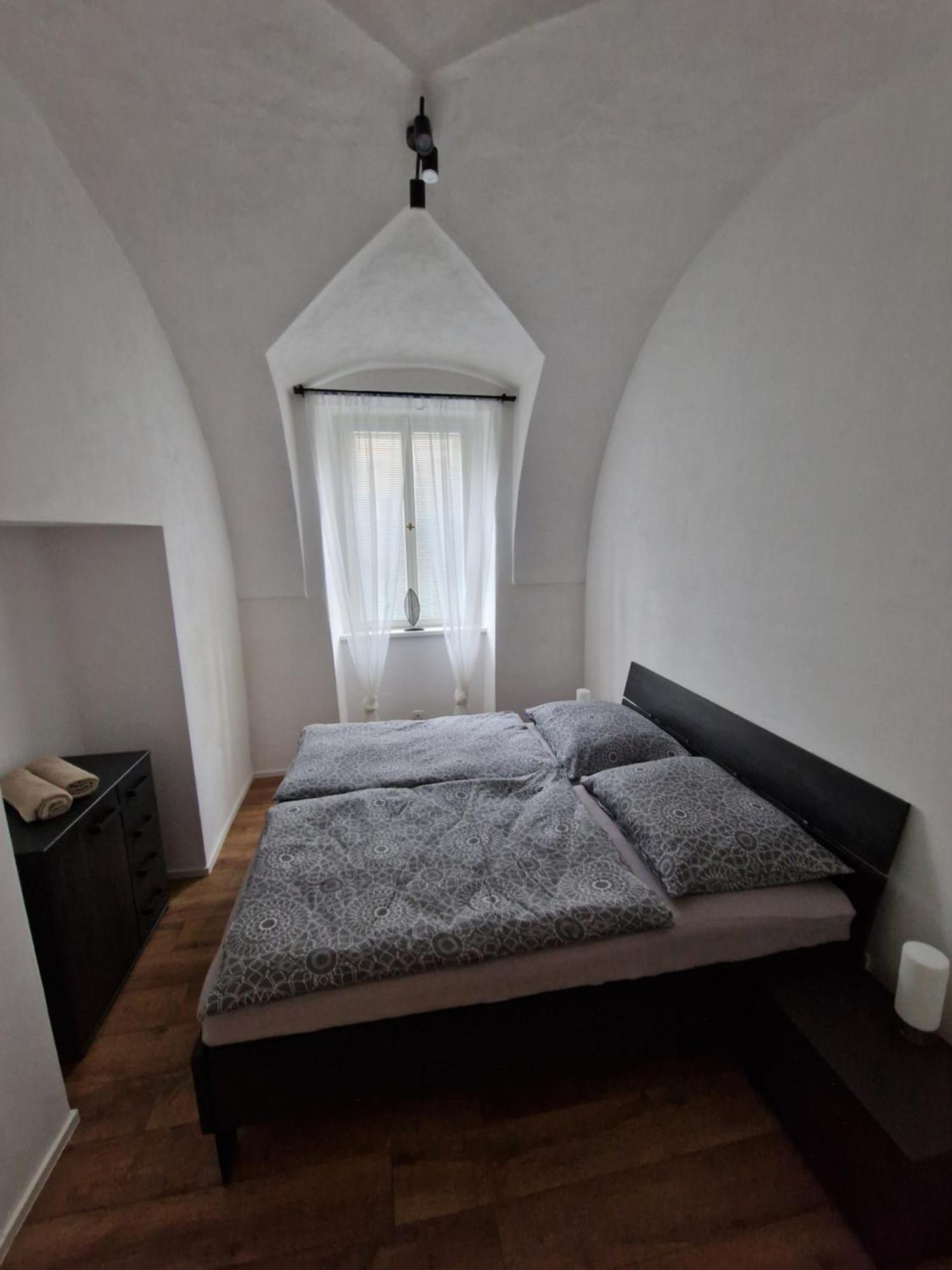 Apartman Anezka 3 S Virivou Vanou Jičín Esterno foto